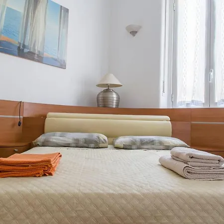 Smart & Comfortable Apt Citta Di Studi Piola Metro Διαμέρισμα